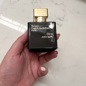 Mfk Maison Francis Kurkdjian Satin Oud Mood perfume.